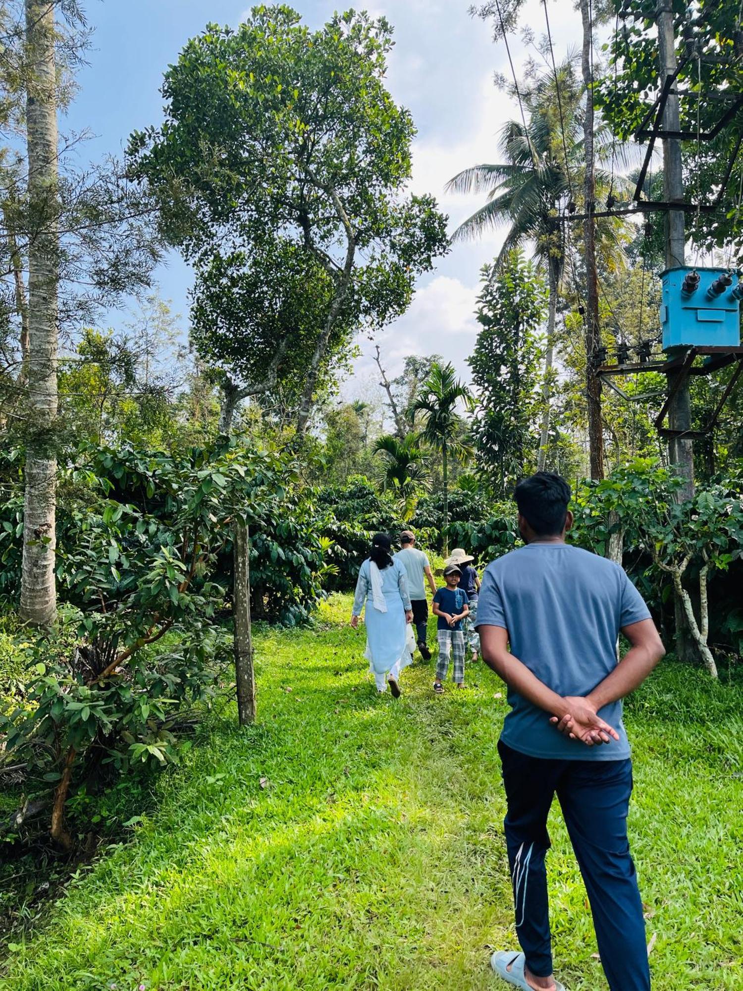 Preetham Homestay Kushālnagar Exteriör bild